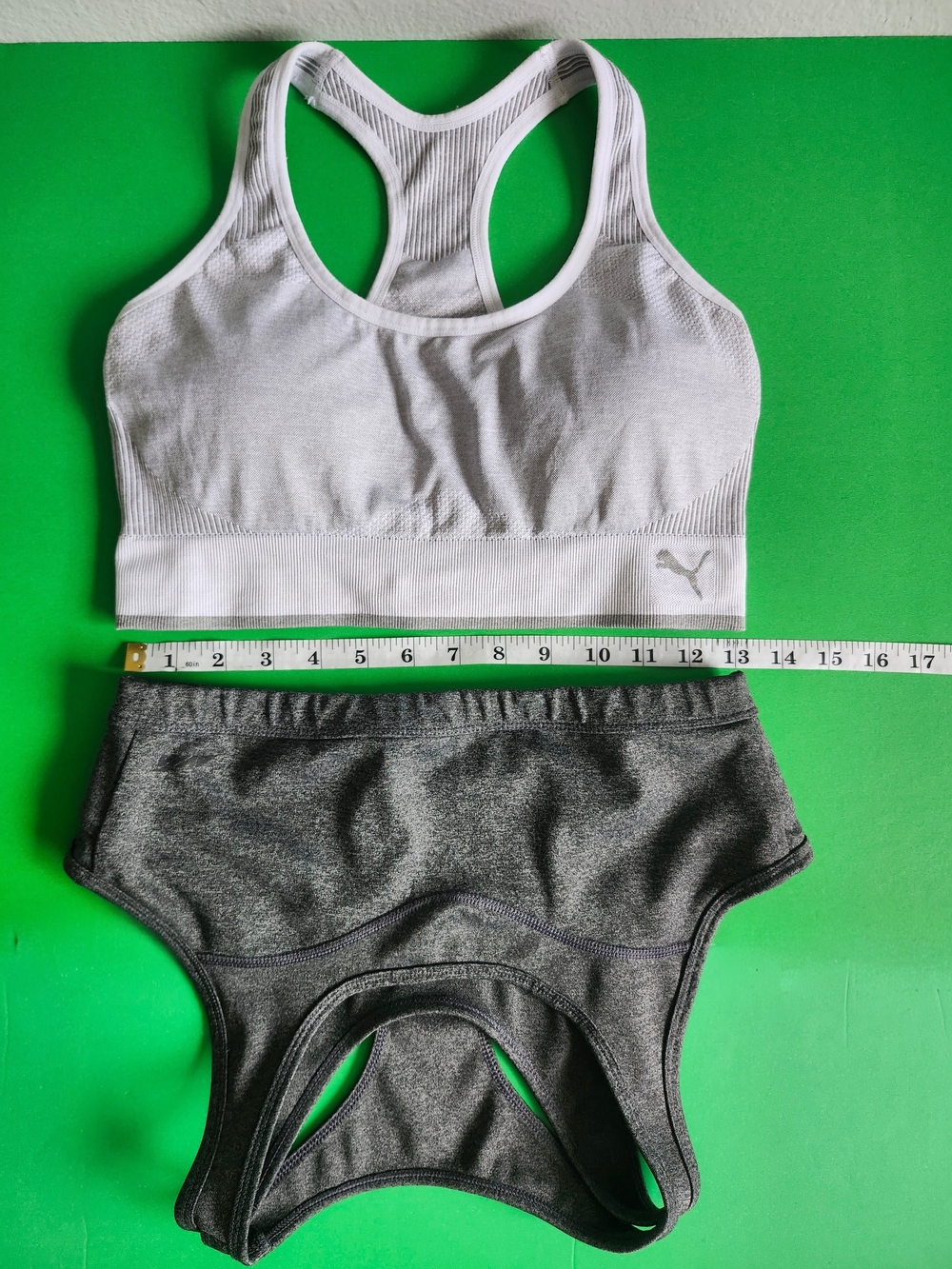 PUMAand Active Wear Seamless Sports Bra Lot Of 2 Gray Padded Racerback Size